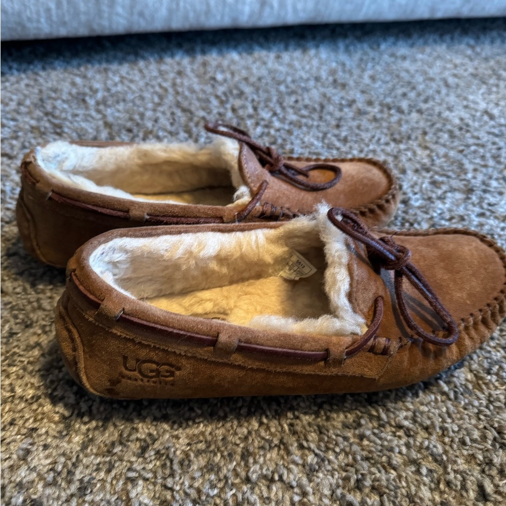 Ugg Moccasin slippers
